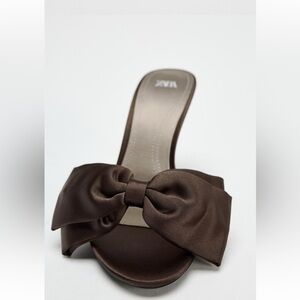 ZARA Satin Heeled Sandals With Bow-Pink